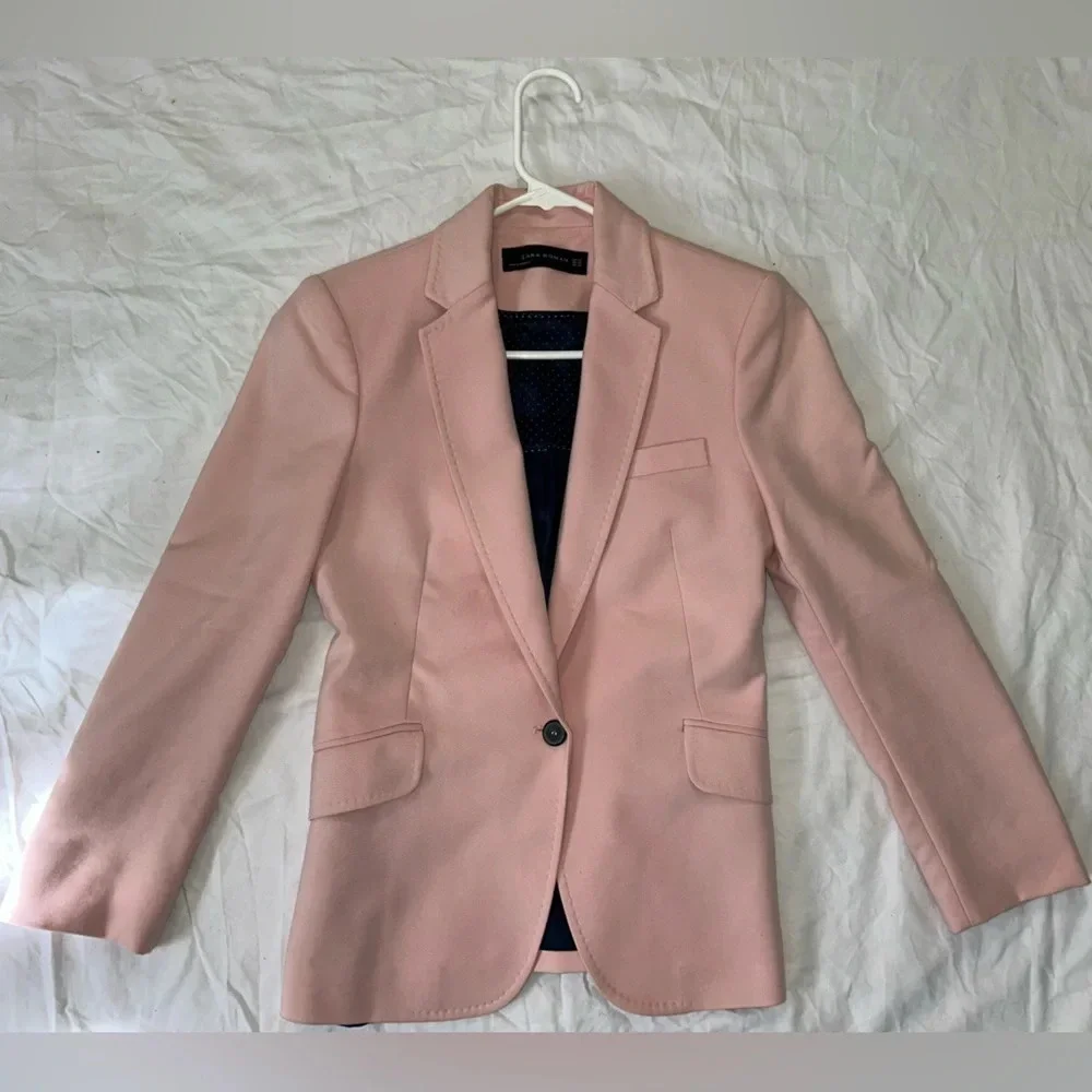 NWOT Zara light pink blazer, size XS - Picture 7 of 7